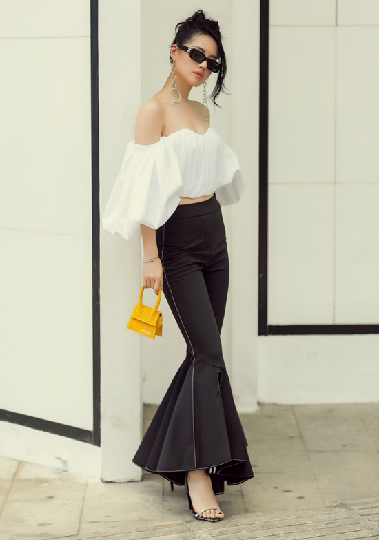 Sao Việt chuộng sắc trắng trong mùa oi nồng